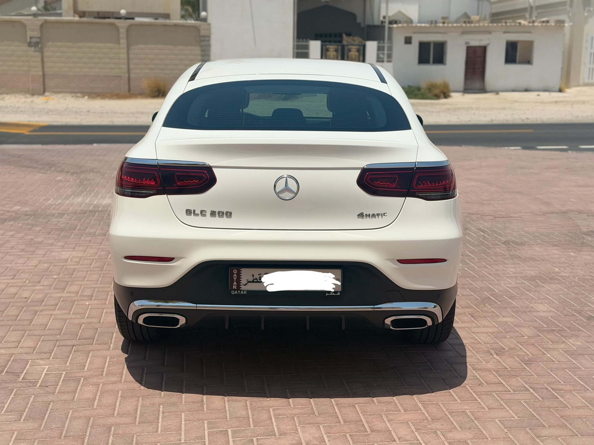 Mercedes-Benz GLC  200 2023 - Image 3