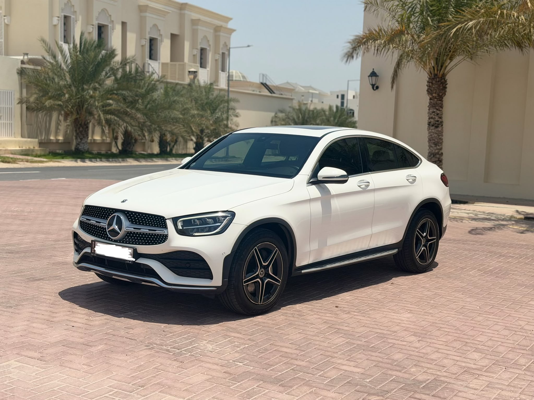Mercedes-Benz GLC  200 2023 - Image 2