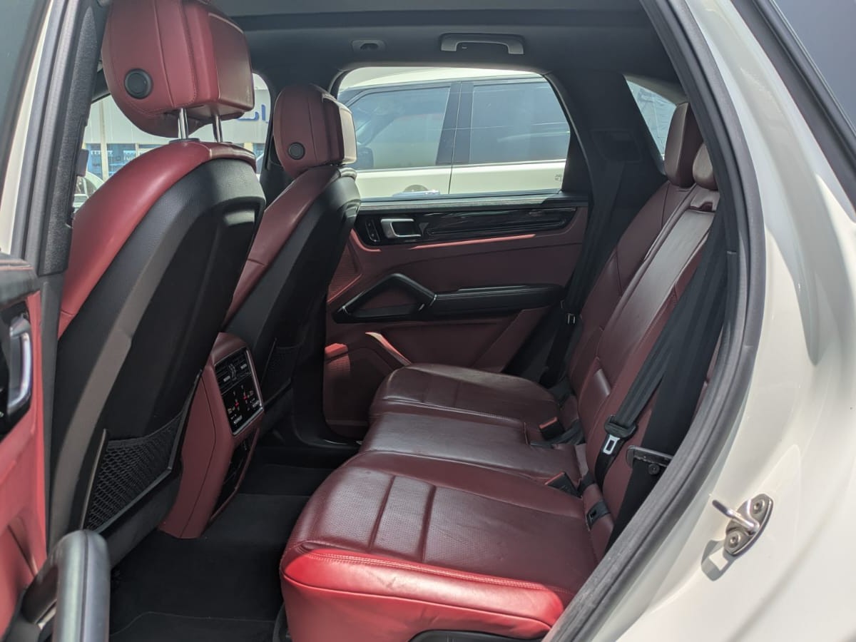 Porsche Cayenne 2019 — photo 9 for sale in Qatar