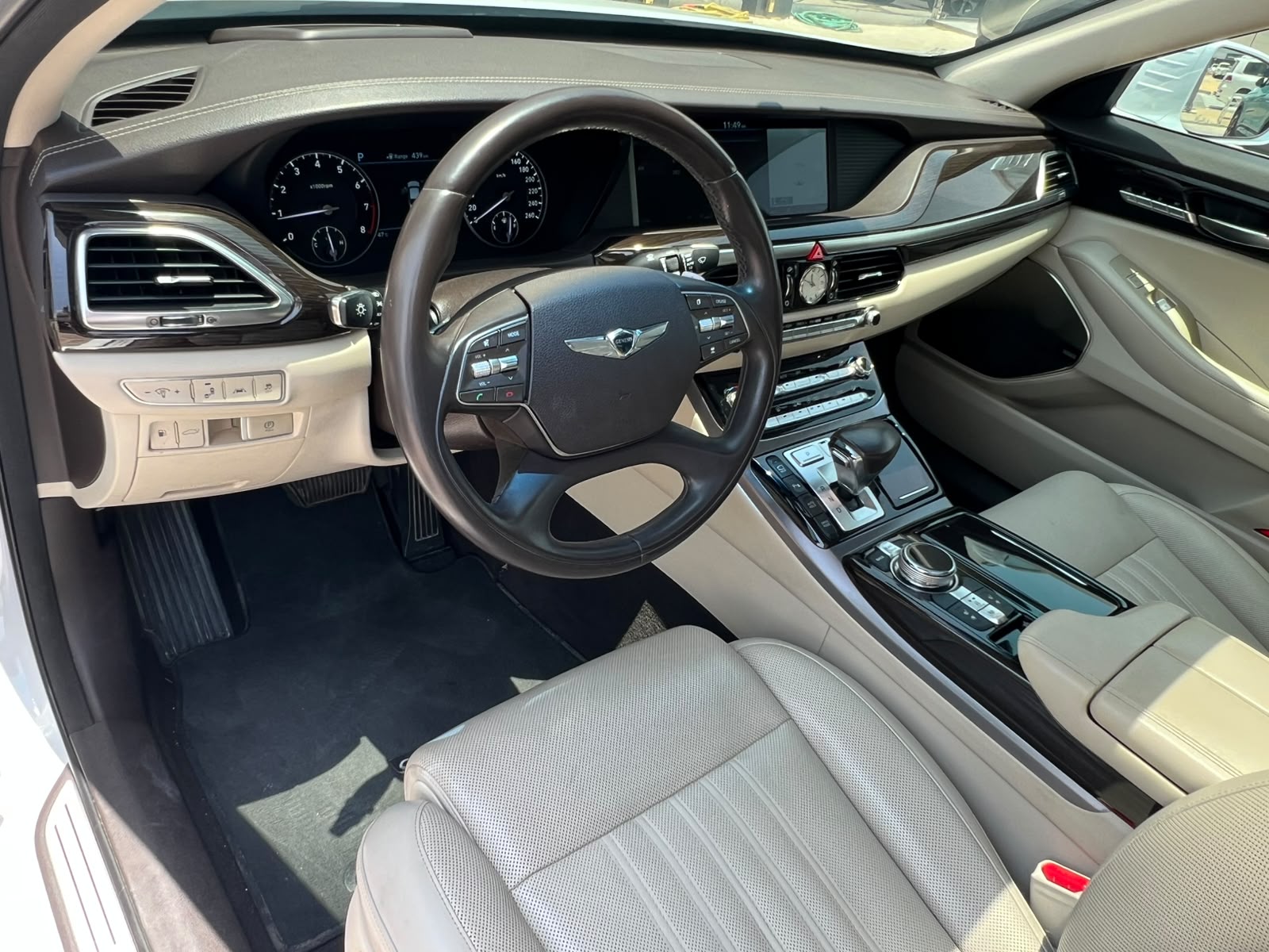 Genesis G70  2016 - Image 2