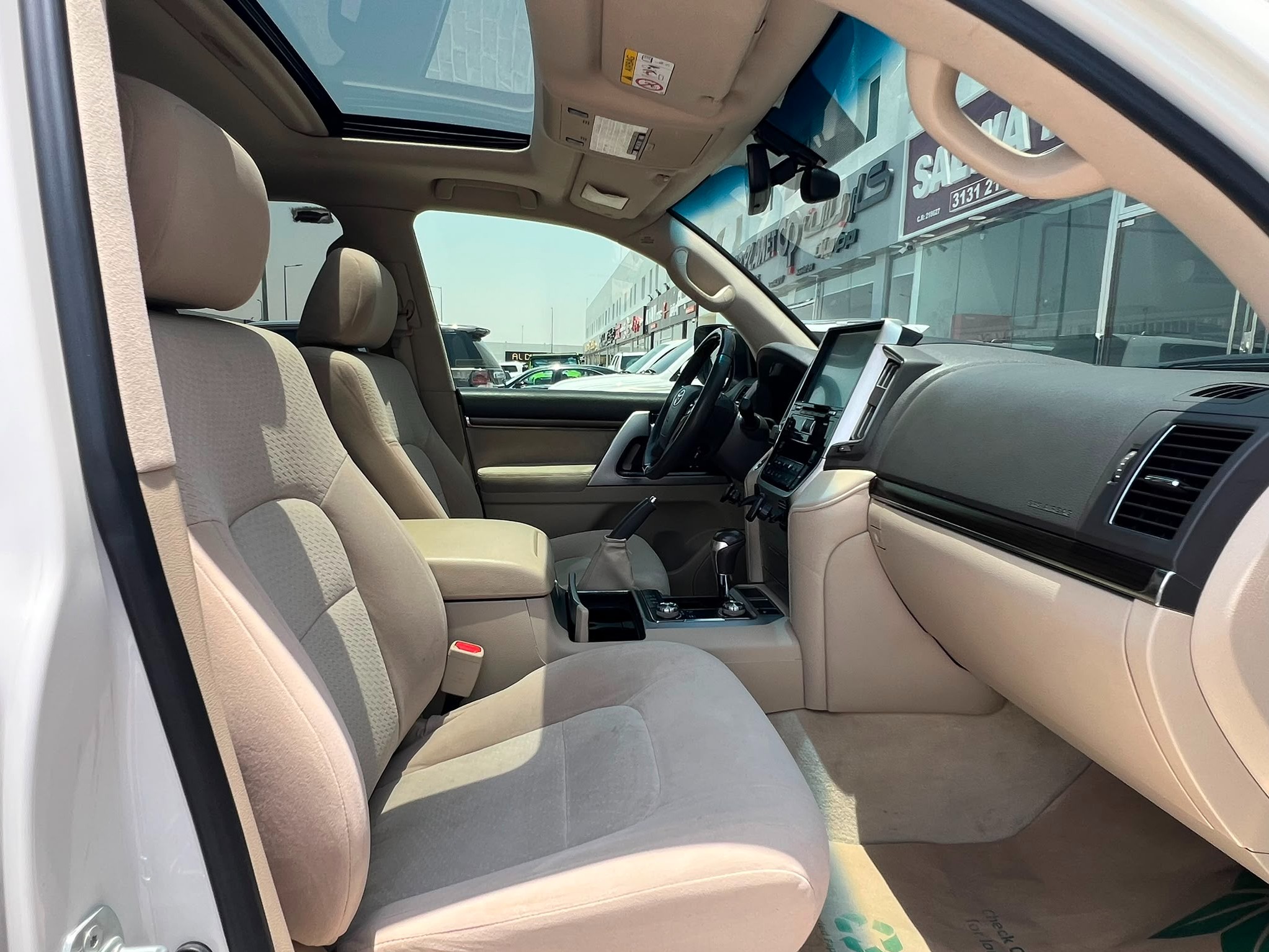 Toyota Land Cruiser VX.R 2019 — photo 12 for sale in Qatar