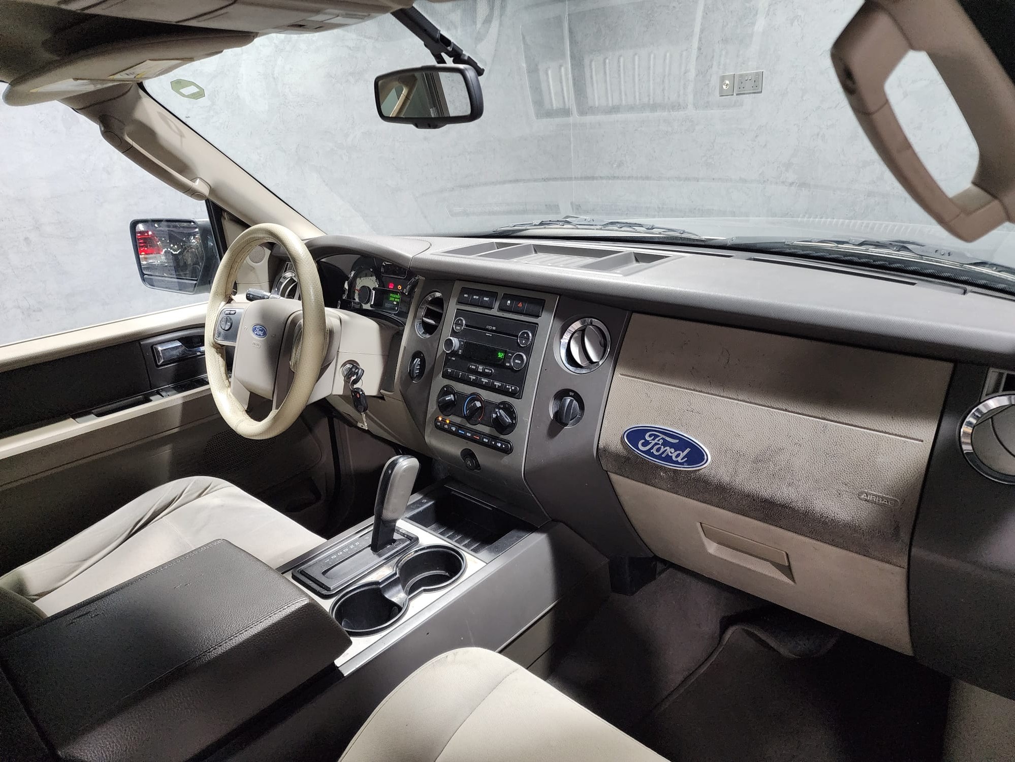 Ford Expedition 2009 — photo 10 for sale in Qatar