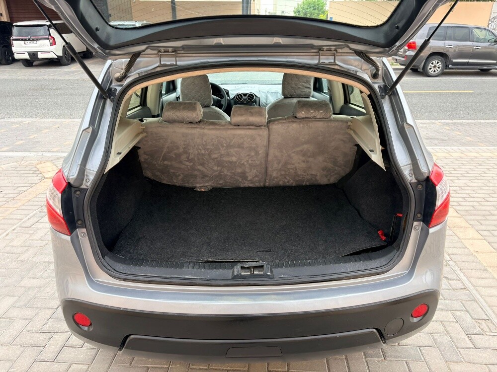 Nissan Qashqai 2011 - Image 3