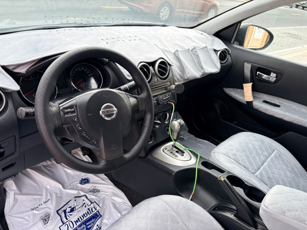 Nissan Qashqai 2011 - Image 4