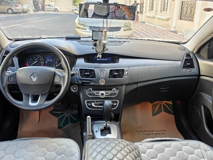Renault Safrane 2013 - Image 4