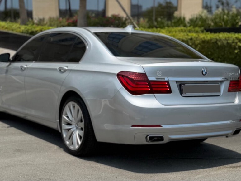 BMW 7-Series 740 Li 2014 - Image 3