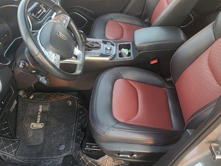Bestune T33. 2022 — photo 14 for sale in Qatar
