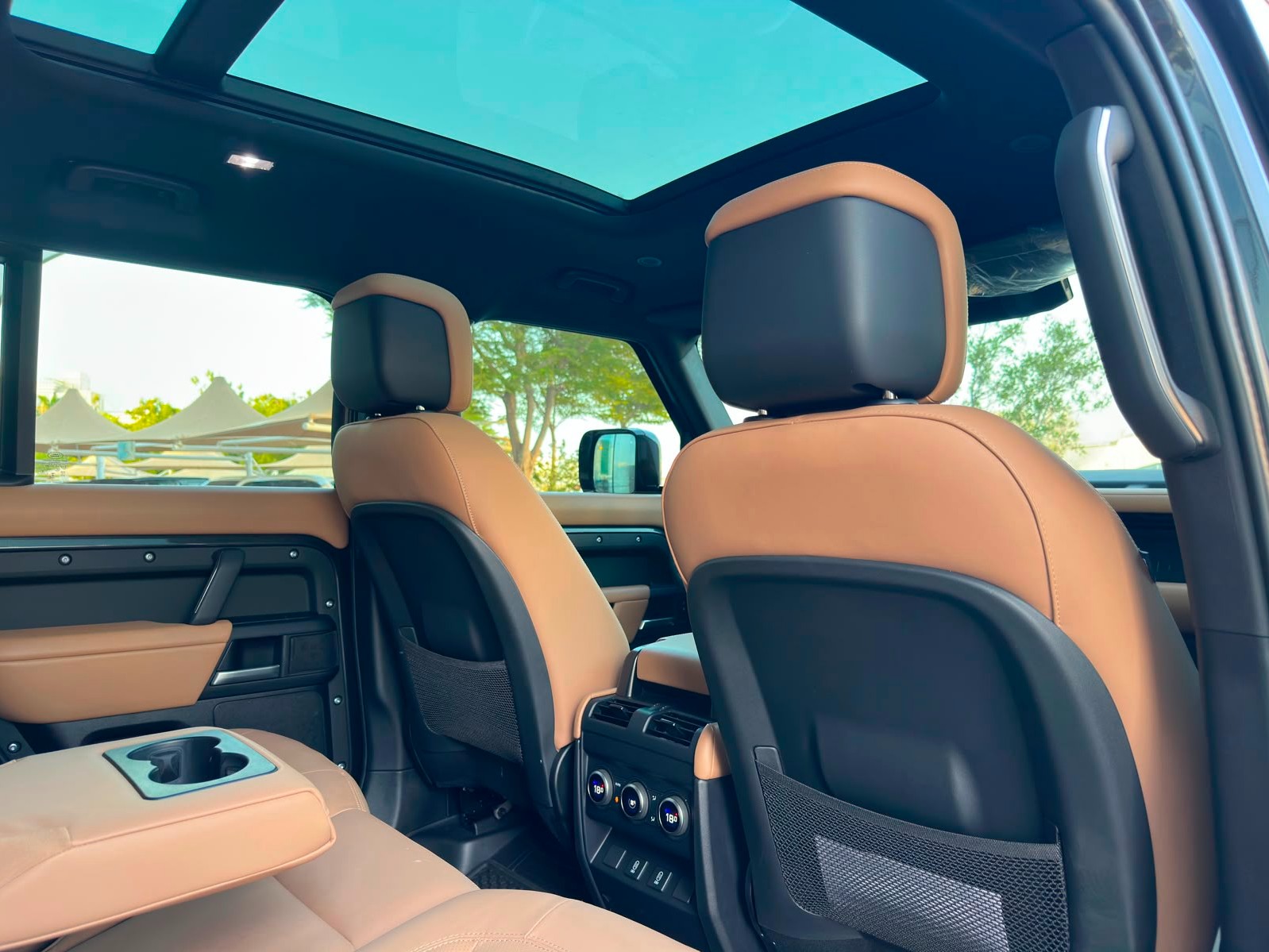 Land Rover Defender X Dynamic 2026 — photo 12 for sale in Qatar