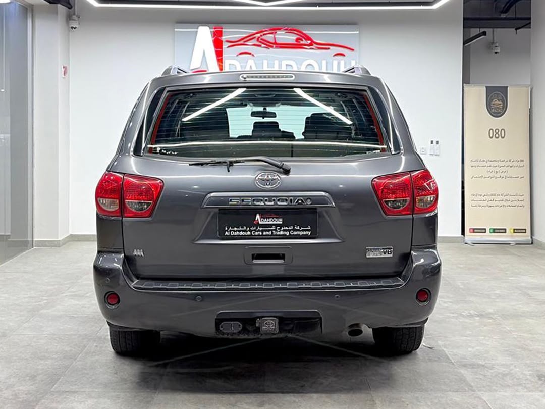 Toyota Sequoia 2016 — photo 9 for sale in Qatar