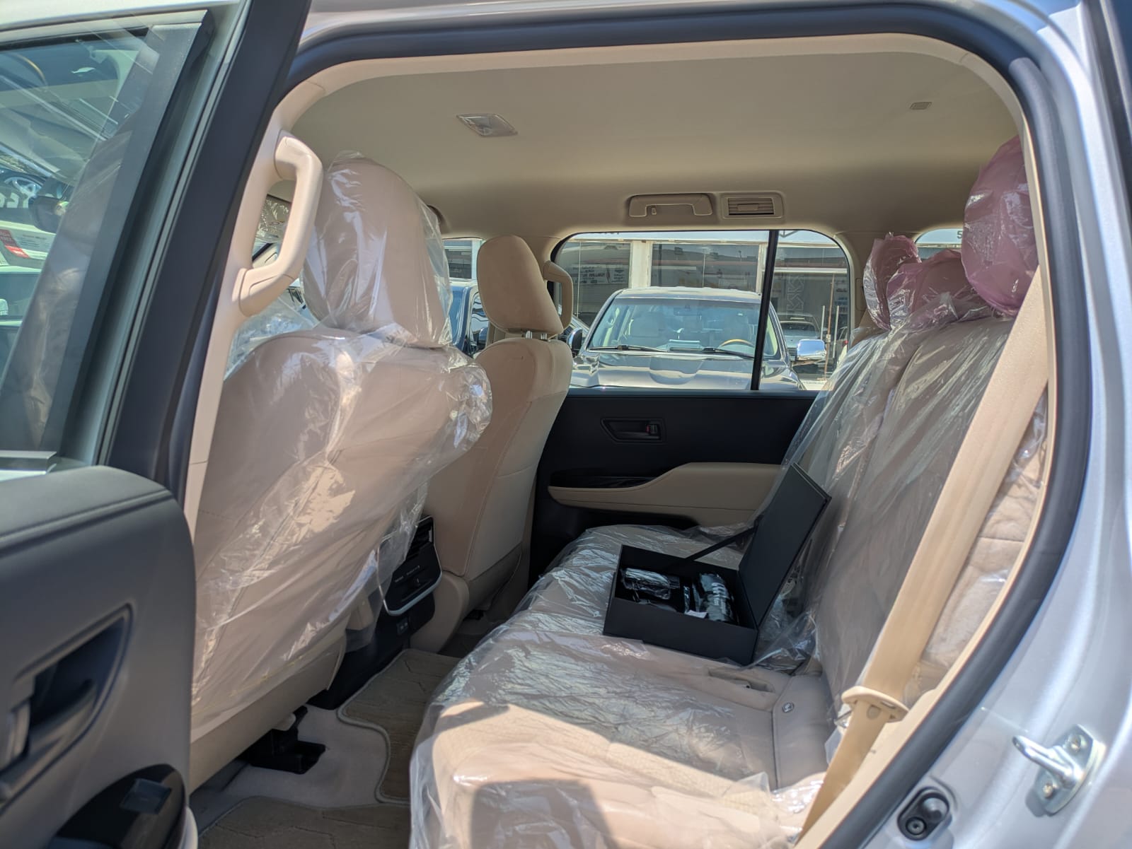Toyota Land Cruiser G standard 2026 — photo 12 for sale in Qatar
