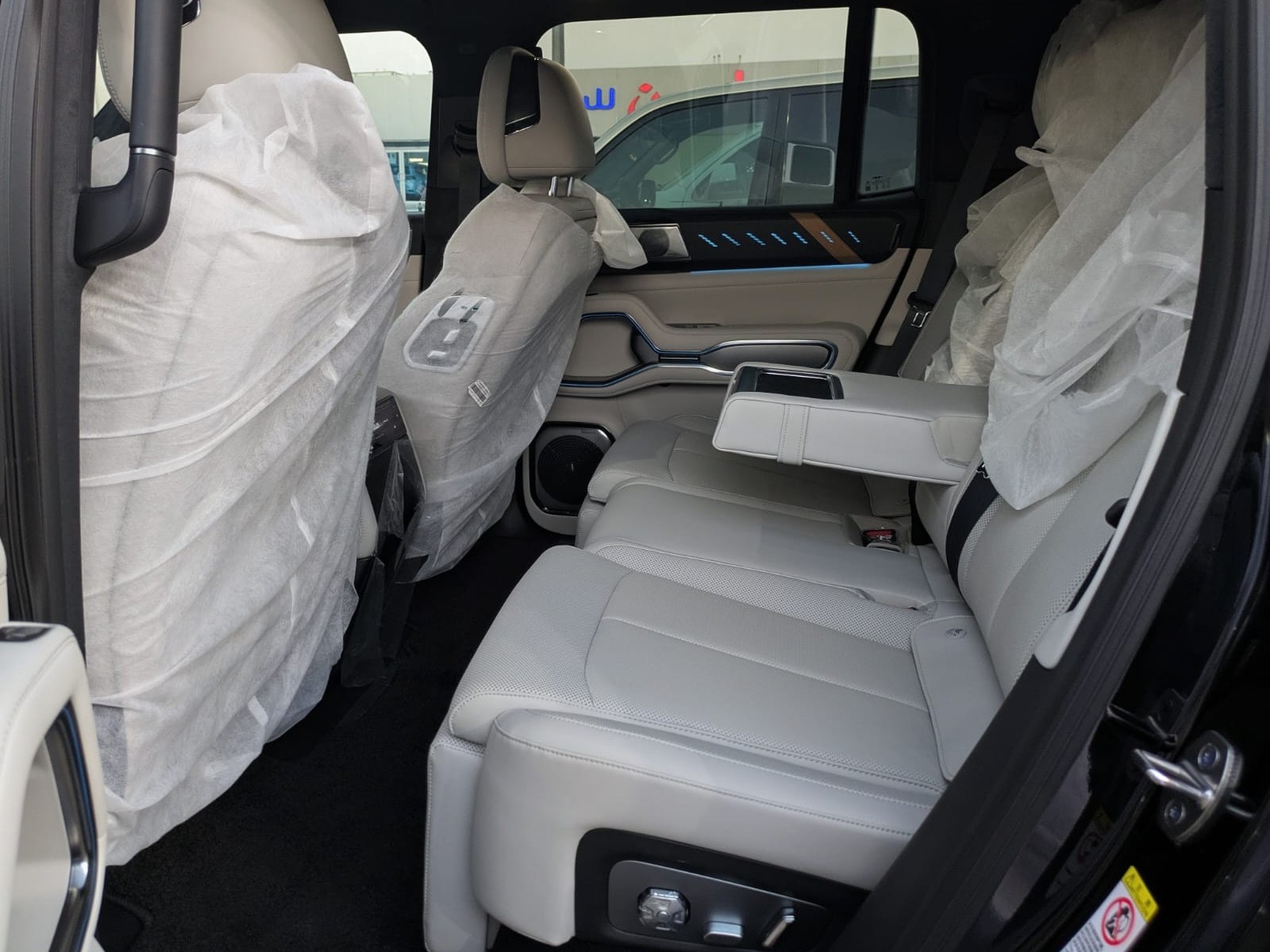 BYD LEOPARD 8 2026 — photo 10 for sale in Qatar