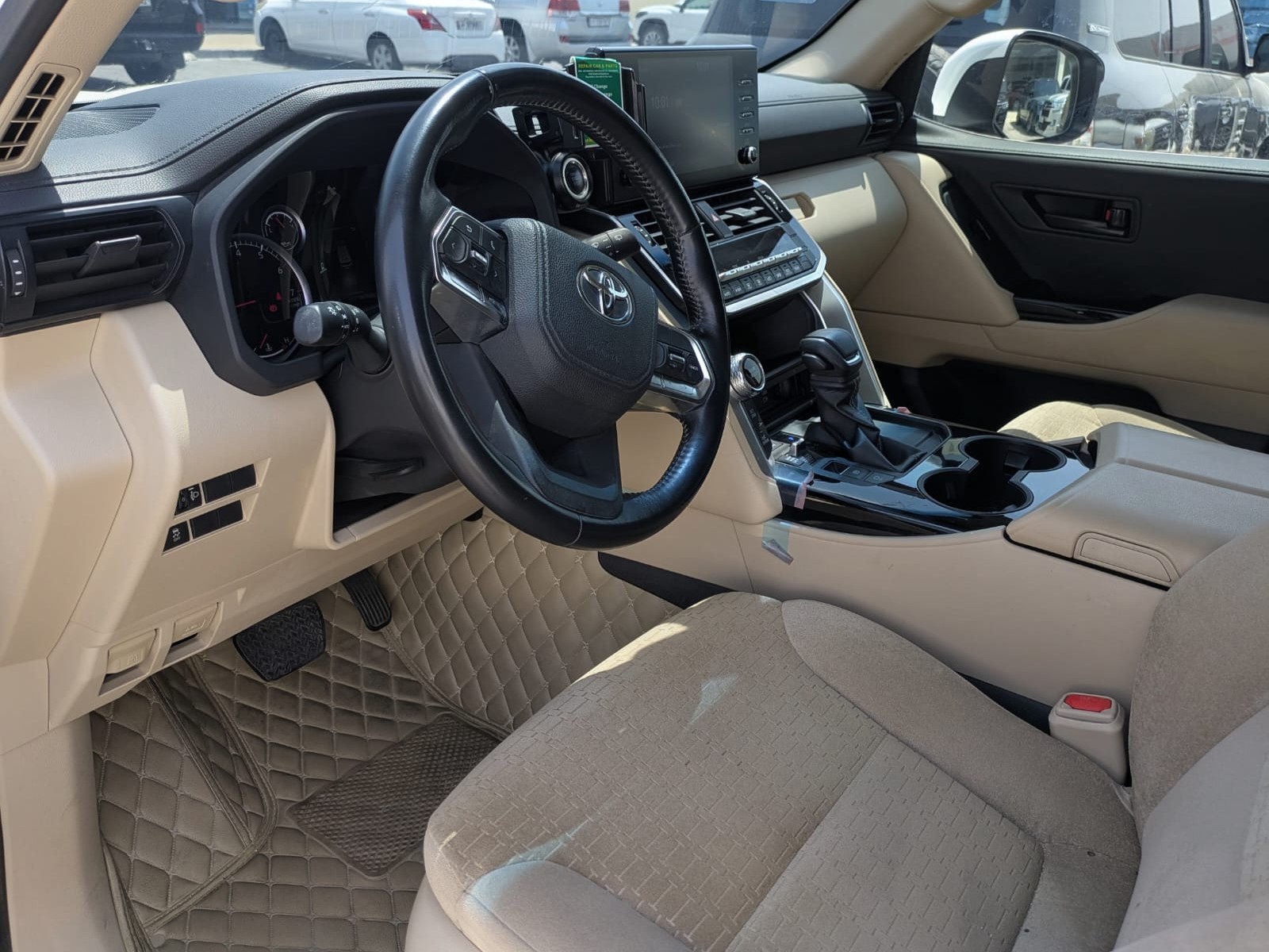 Toyota Land Cruiser GXR Twin Turbo 2022 - Image 2