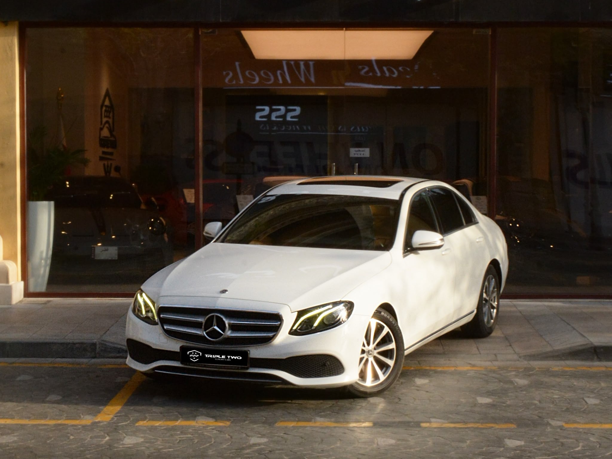 Mercedes-Benz E-Class Sedan 200 2019