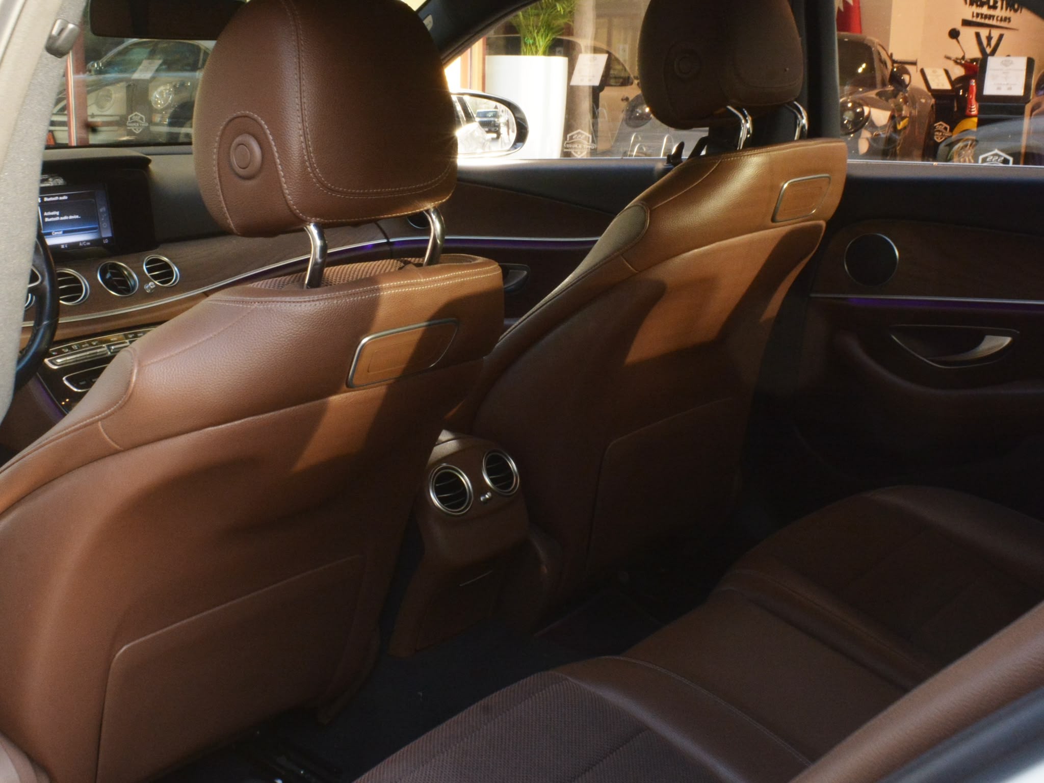 Mercedes-Benz E-Class Sedan 200 2019 - Image 3