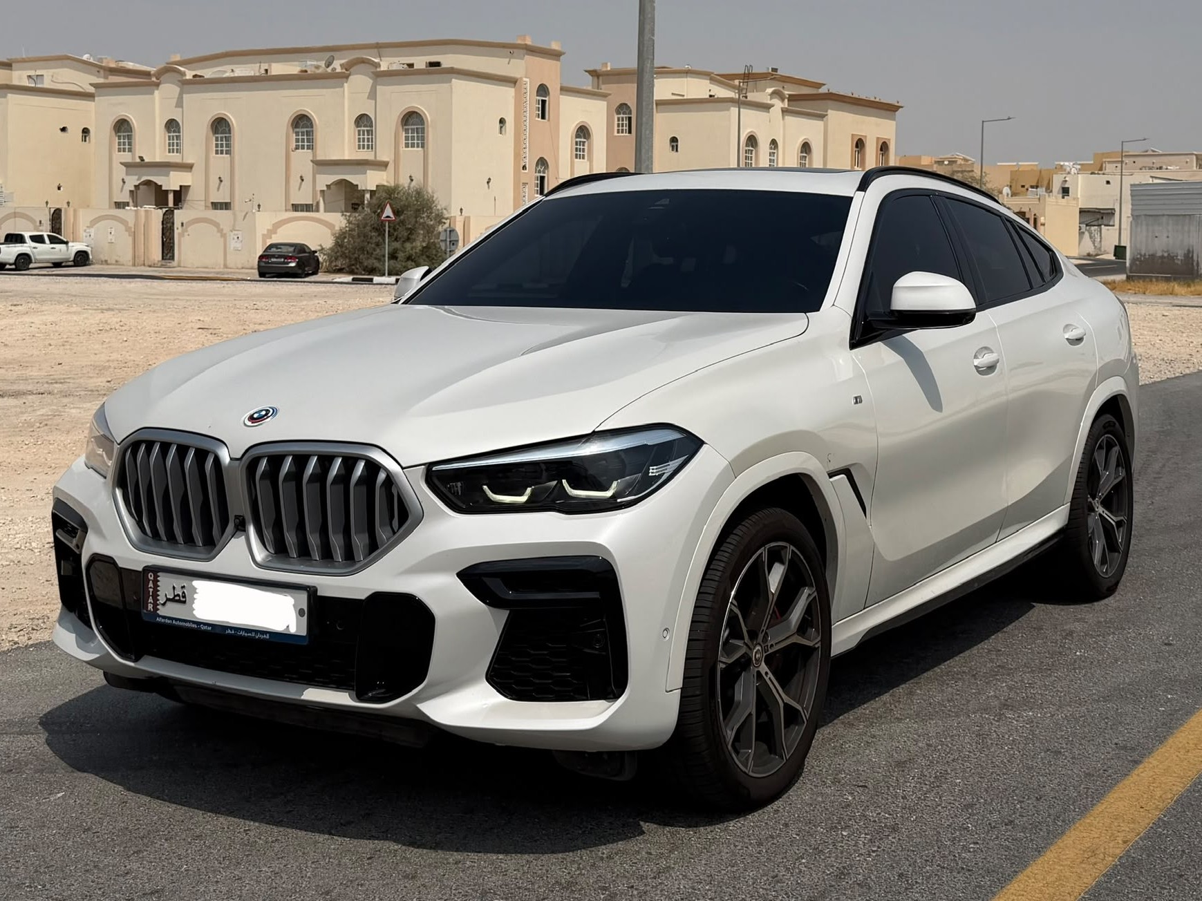 BMW X-Series X6 40i 2023 - Image 3