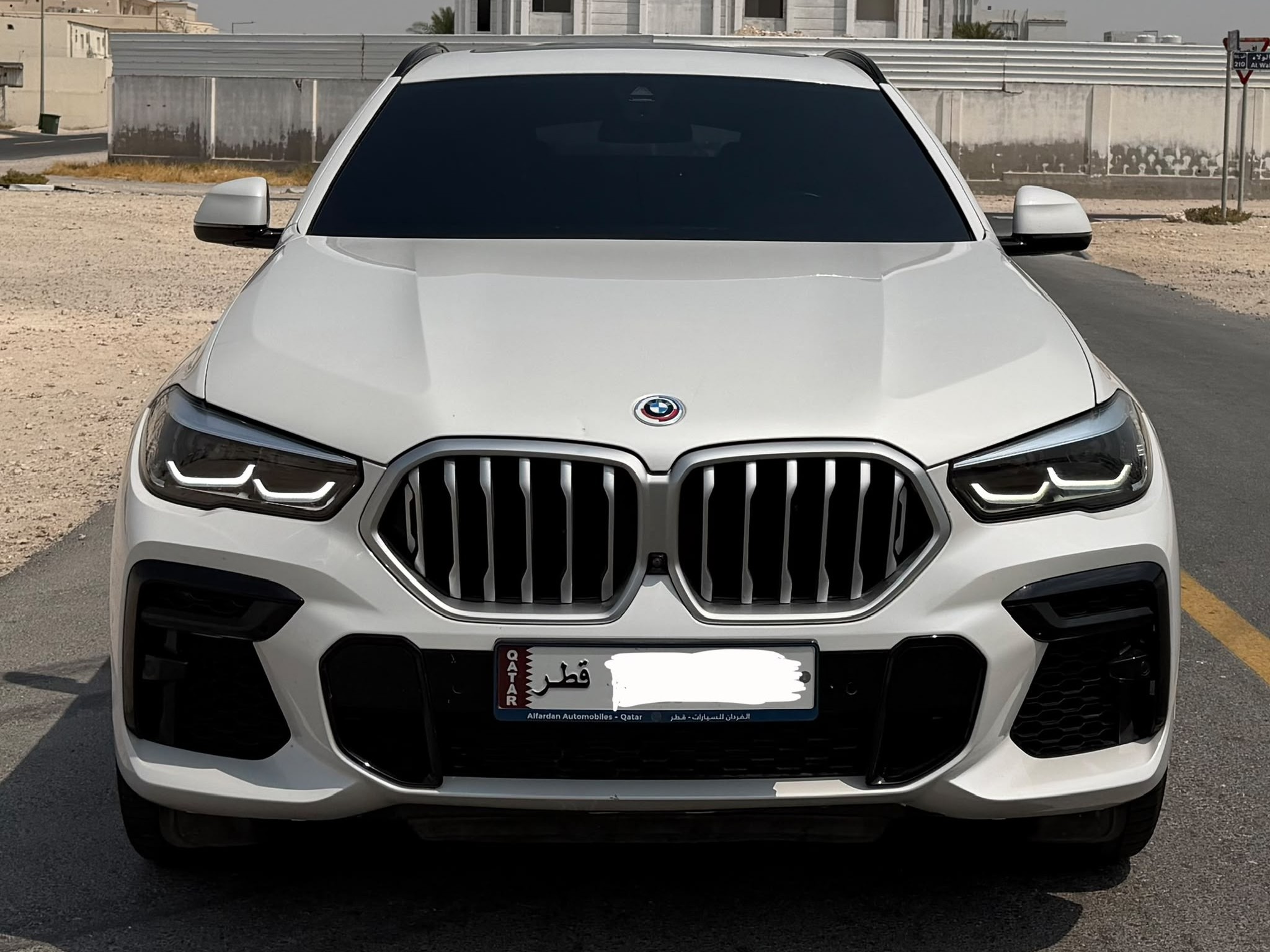 BMW X-Series X6 40i 2023 - Image 2