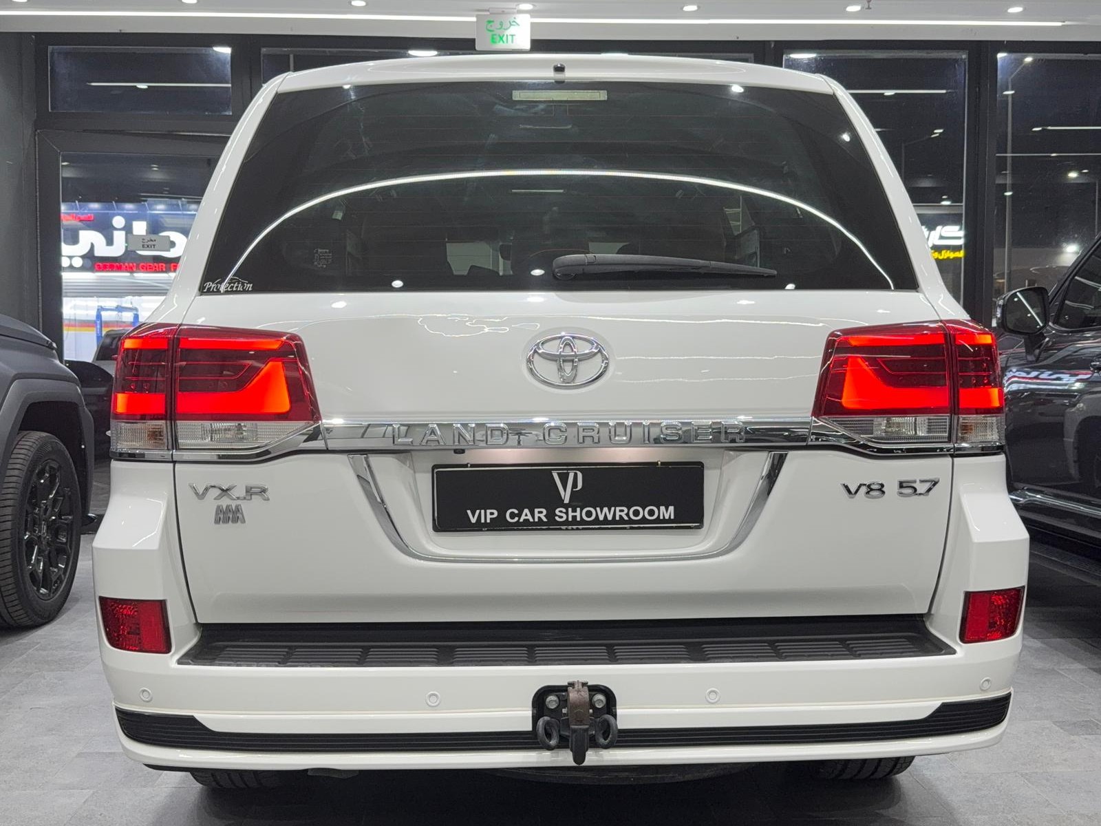 Toyota Land Cruiser VX.R 2021 - Image 2