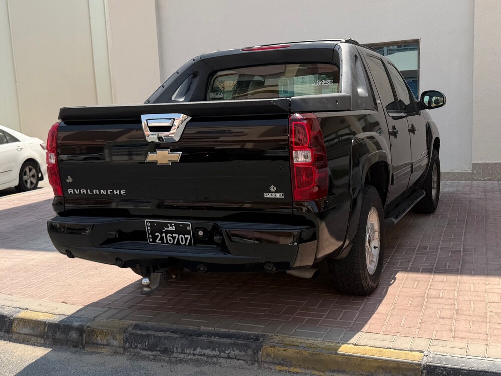 Chevrolet Avalanche 2011 - Image 4