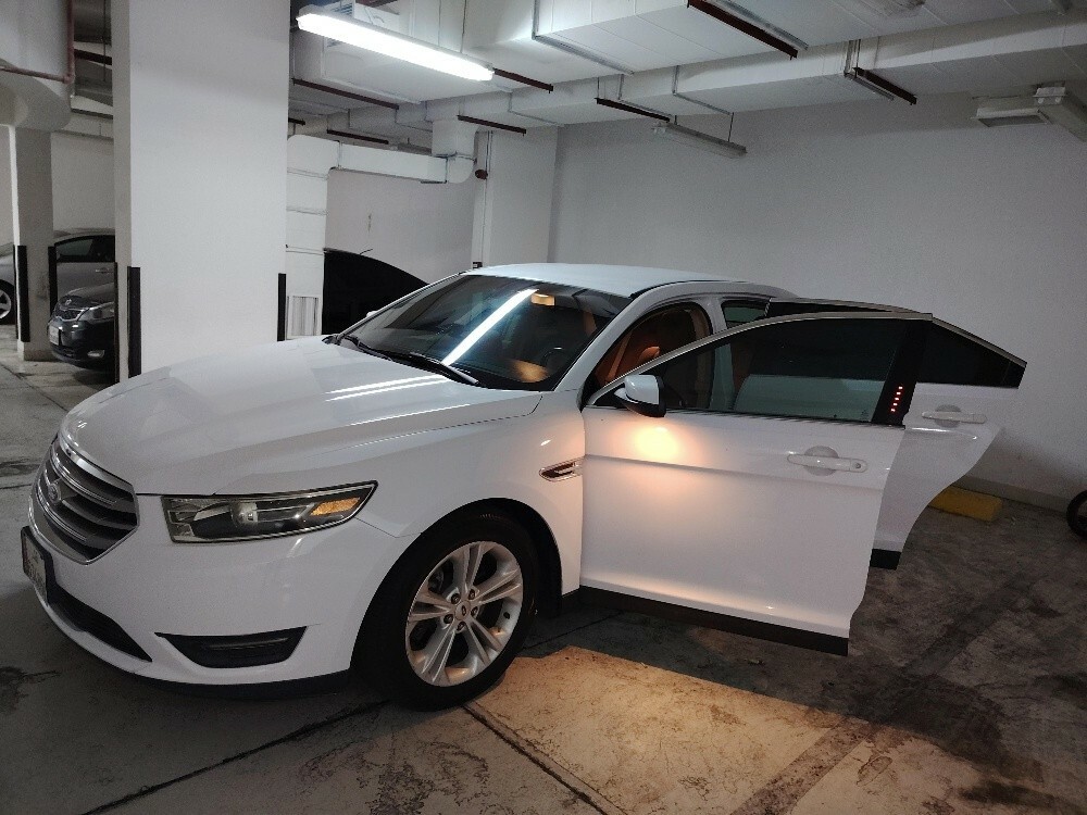 Ford Taurus 2014 - Image 4
