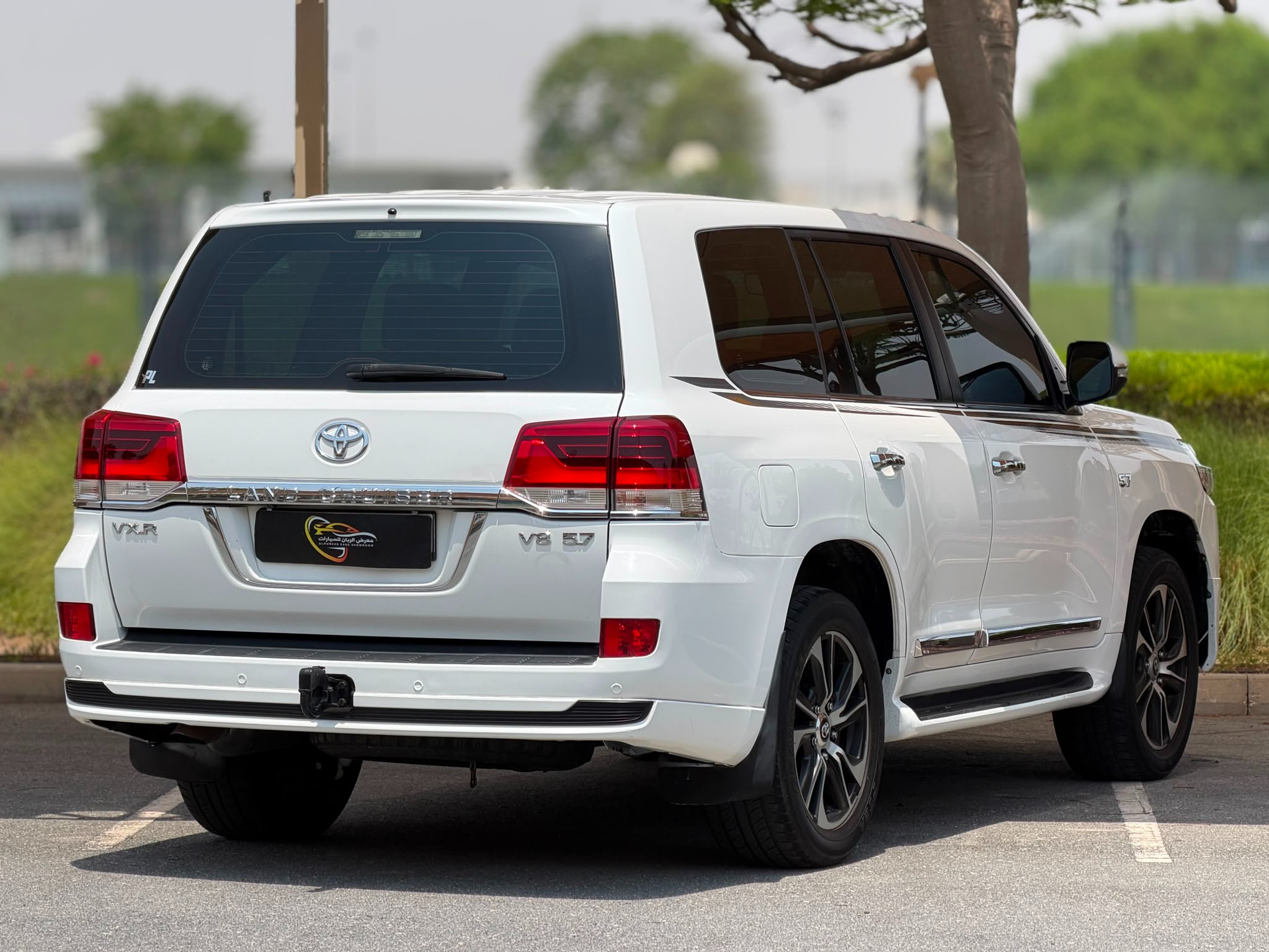 Toyota Land Cruiser VX.R 2019 - Image 4