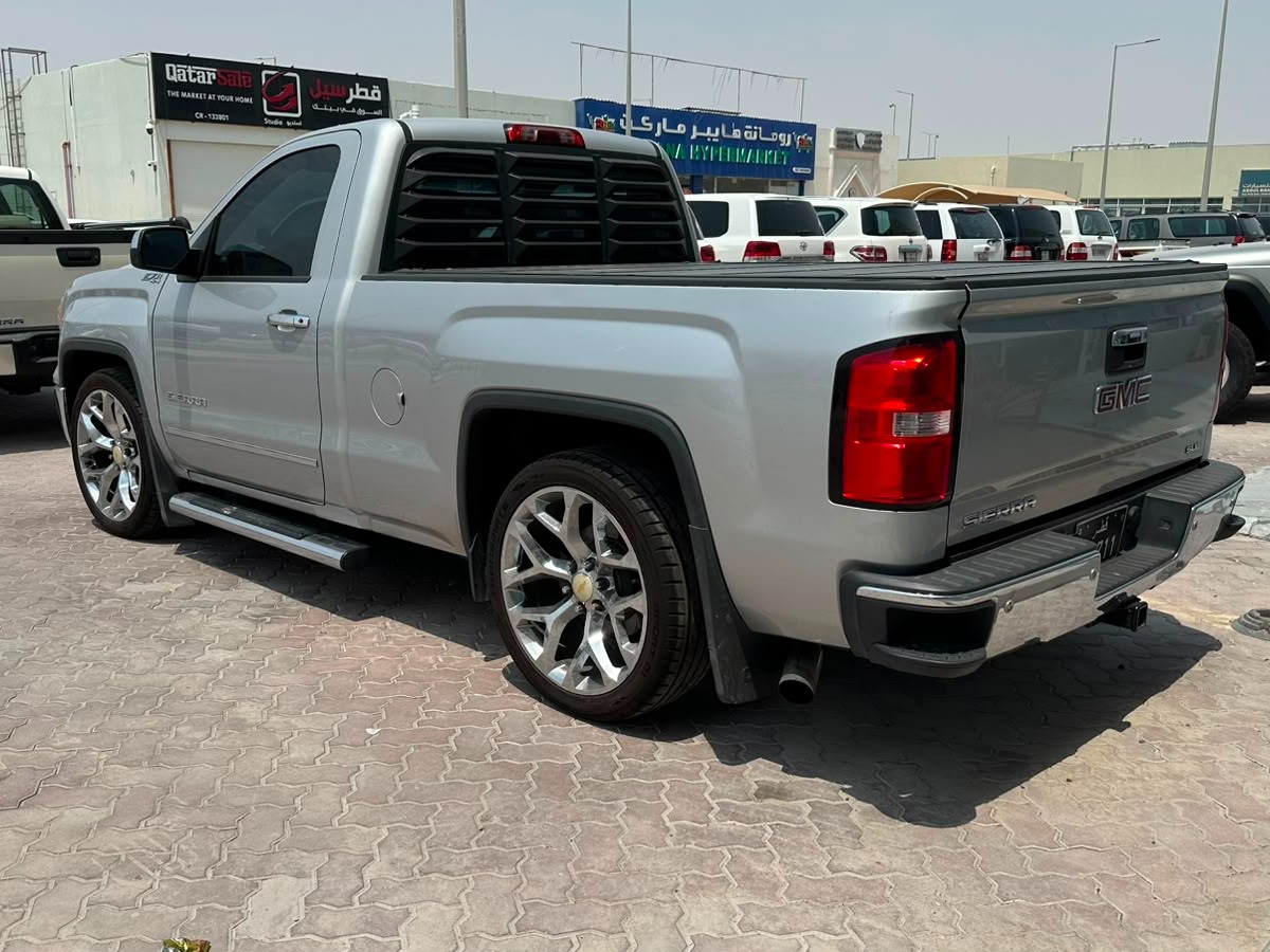 GMC Sierra 2014 — photo 9 for sale in Qatar