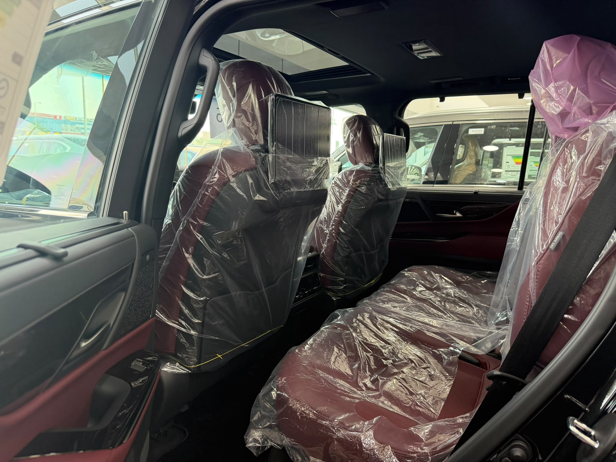 Lexus LX 600 Luxury 2026 — photo 11 for sale in Qatar