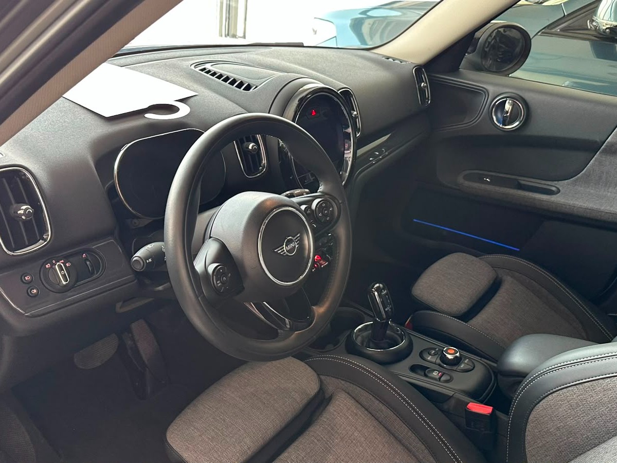 Mini Cooper Countryman 2021 - Image 3
