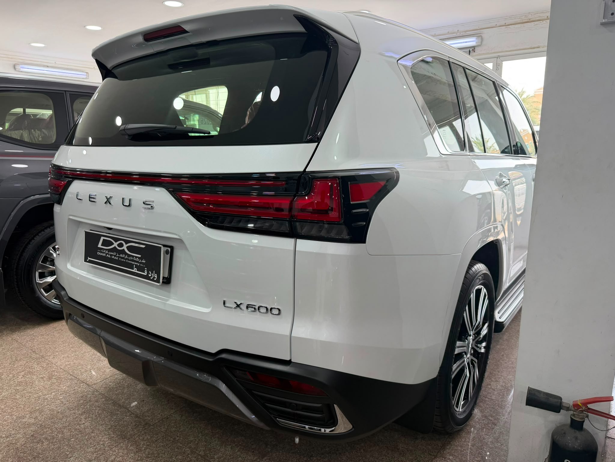 Lexus LX 600 Luxury 2026 — photo 10 for sale in Qatar