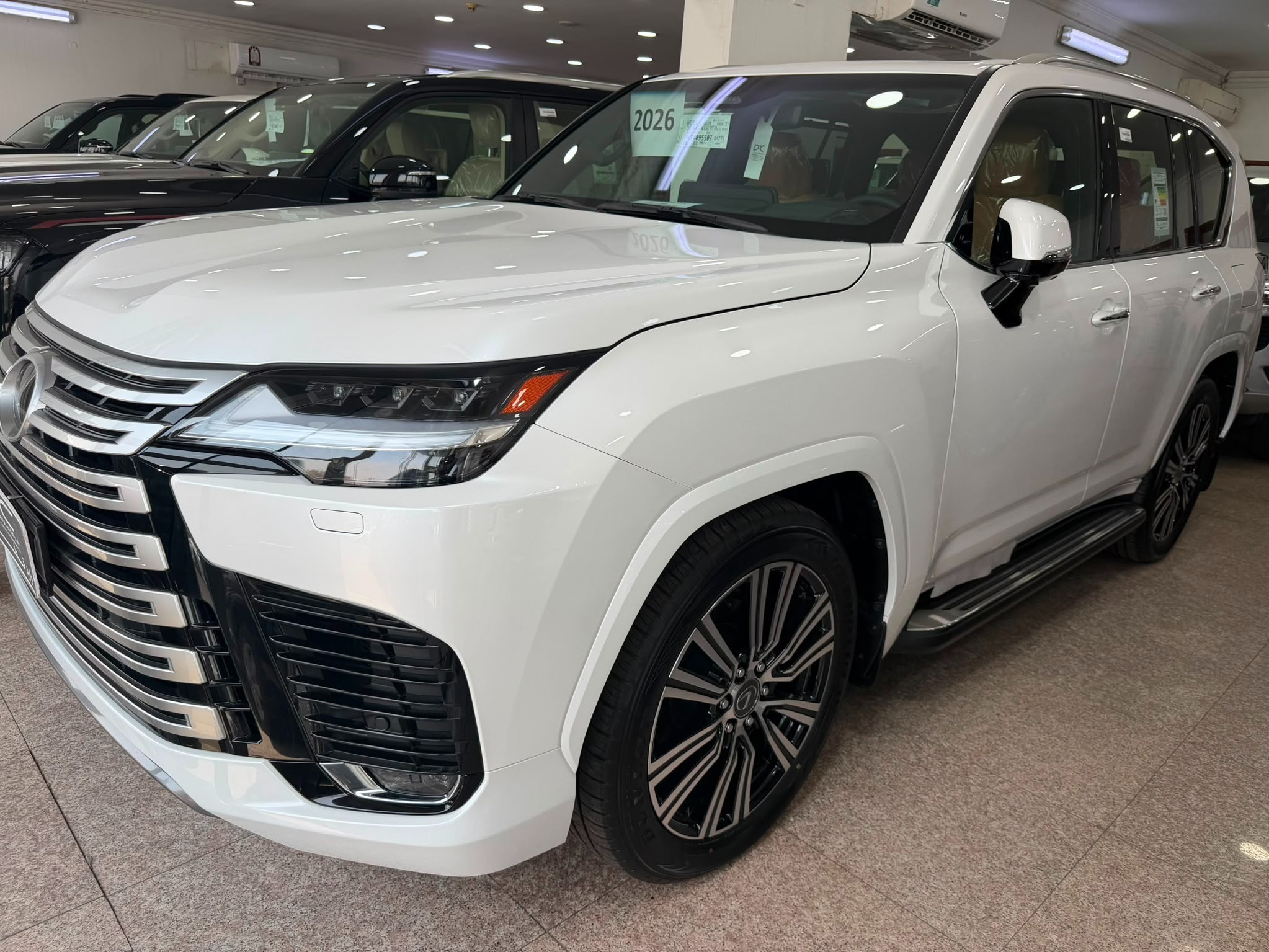 Lexus LX 600 Luxury  2026