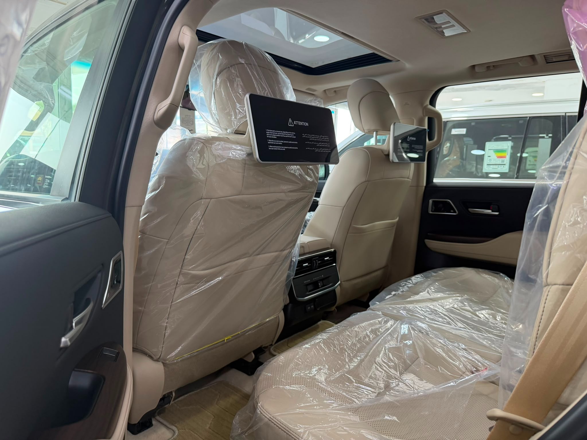 Toyota Land Cruiser GXR Twin Turbo 2026 — photo 11 for sale in Qatar