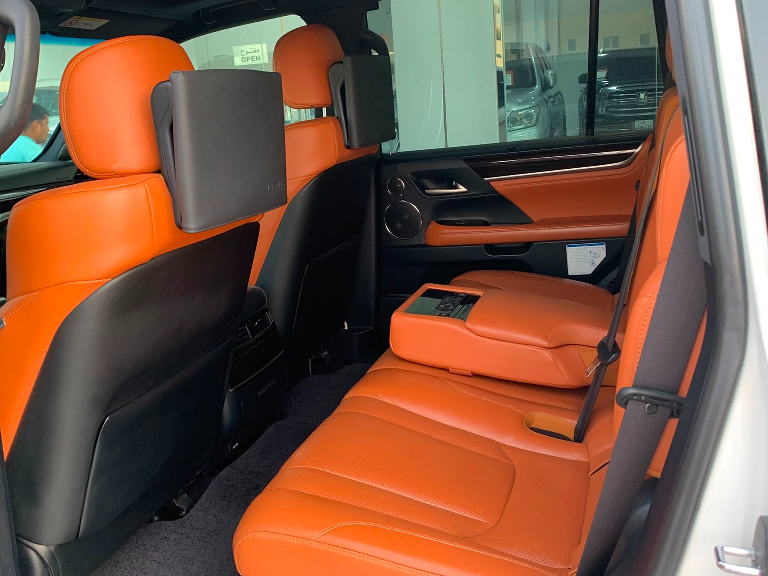 Lexus LX 570 2017 — photo 9 for sale in Qatar
