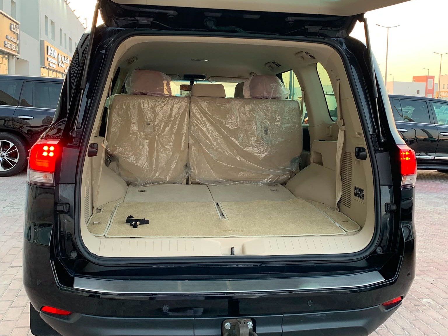 Toyota Land Cruiser GX.R 2024 — photo 9 for sale in Qatar