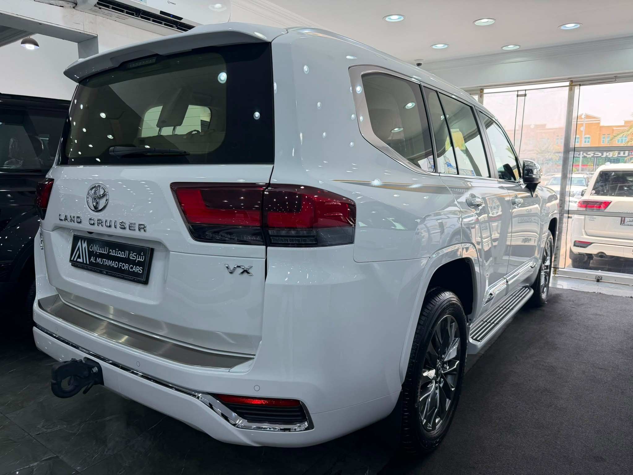 Toyota Land Cruiser VXR Twin Turbo 2025 - Image 3