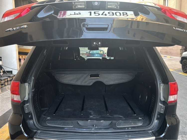 Jeep Cherokee Standard 2013 — photo 9 for sale in Qatar