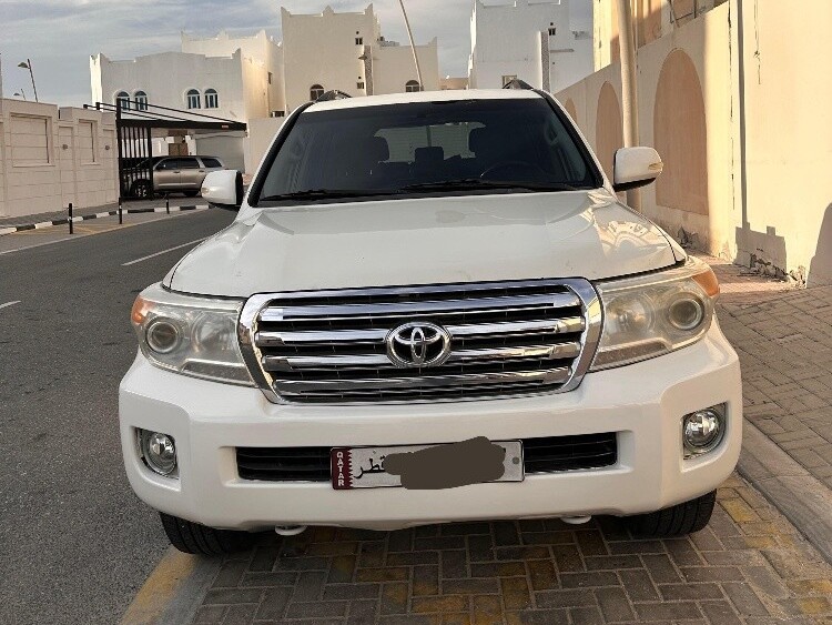 Toyota Land Cruiser G standard 2011
