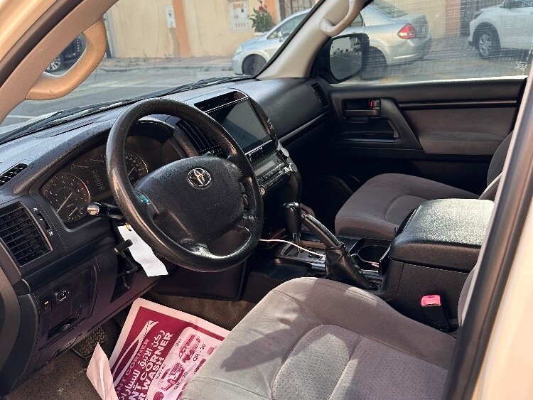 Toyota Land Cruiser G standard 2011 - Image 3