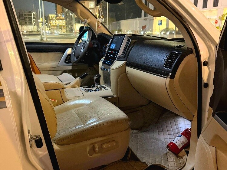 Toyota Land Cruiser VX.S 2016 — photo 11 for sale in Qatar