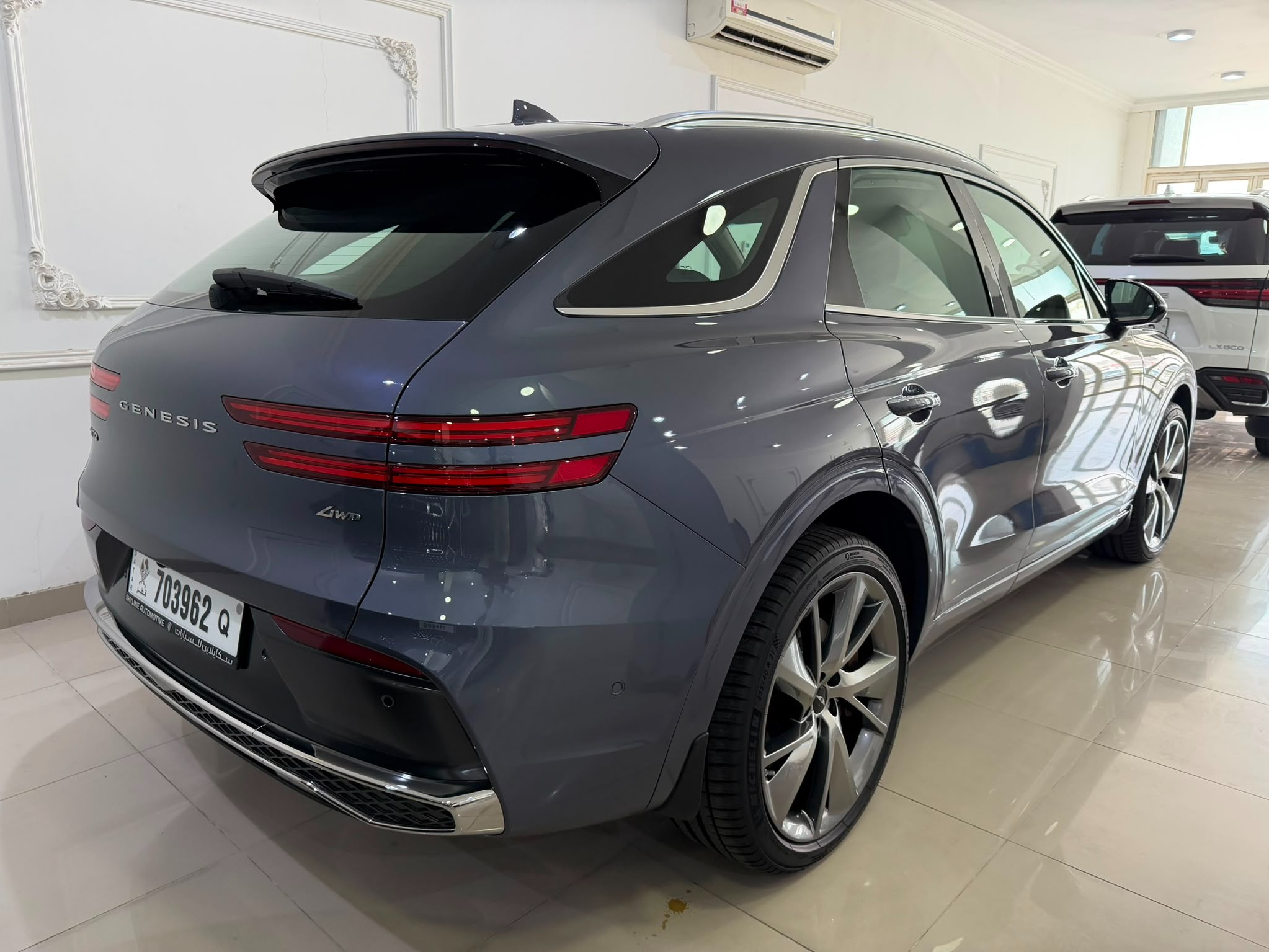Genesis GV70 2025 — photo 9 for sale in Qatar