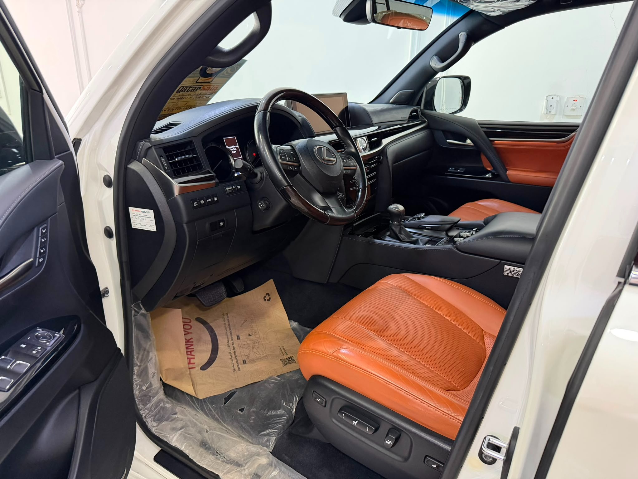 Lexus LX 570 S 2017 - Image 4