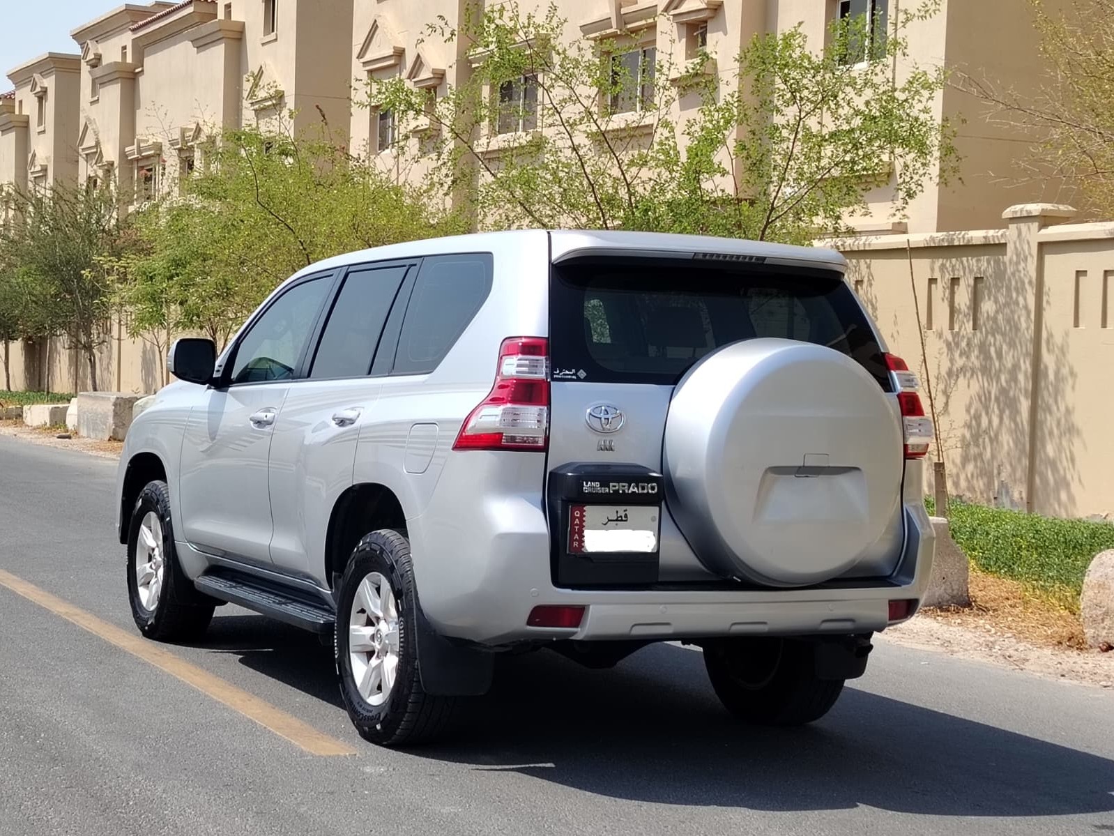 Toyota Prado V4 2015 — photo 10 for sale in Qatar