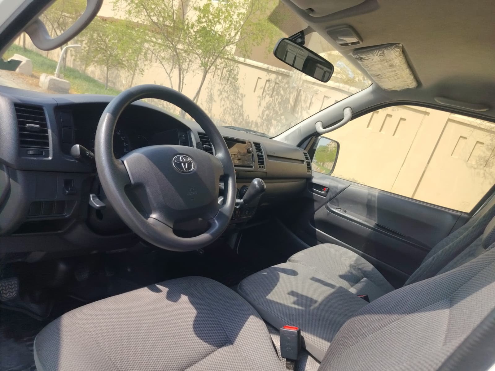 Toyota Hi-Ace 2022 — photo 12 for sale in Qatar