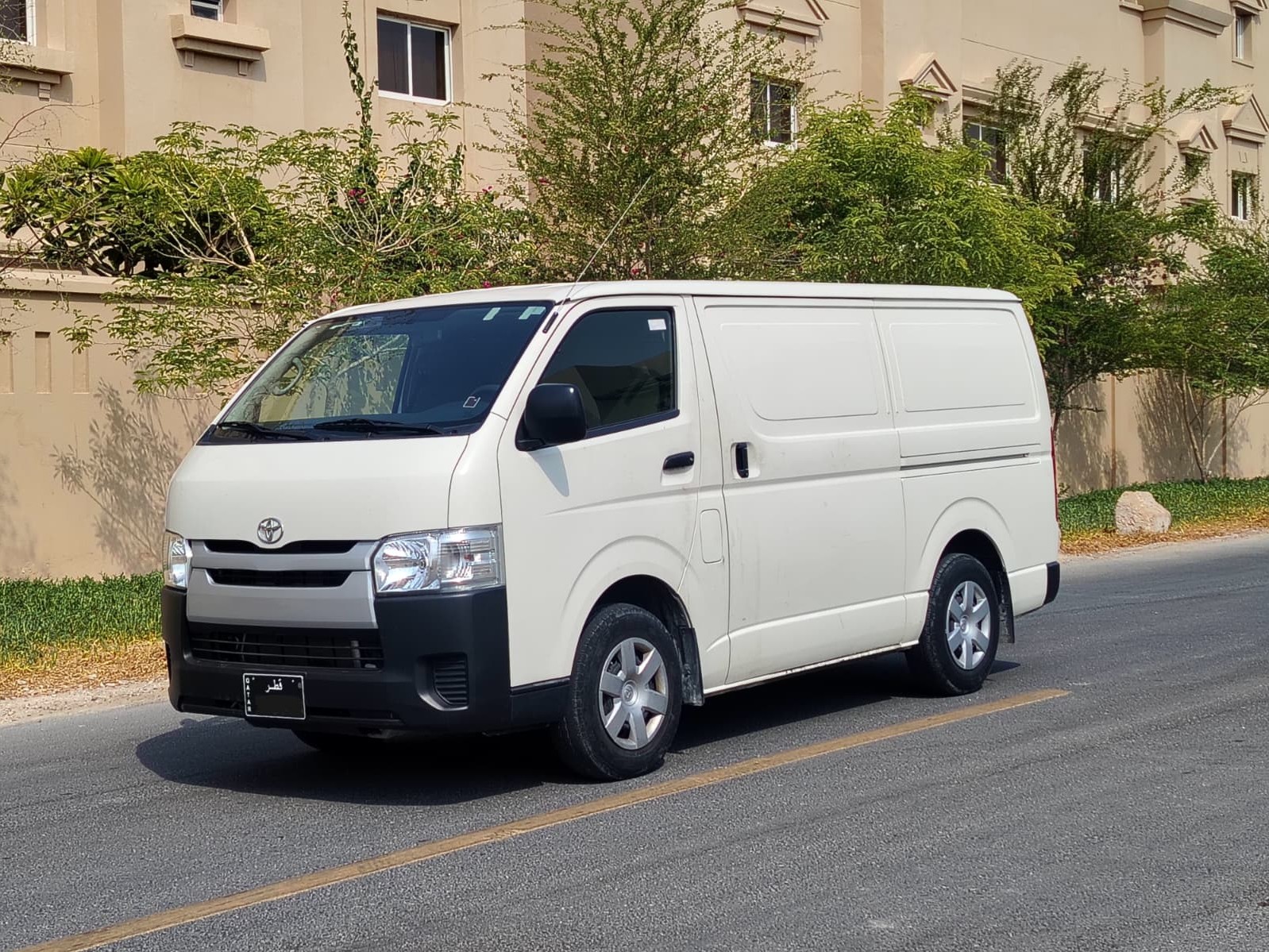 Toyota Hi-Ace 2022 - Image 3