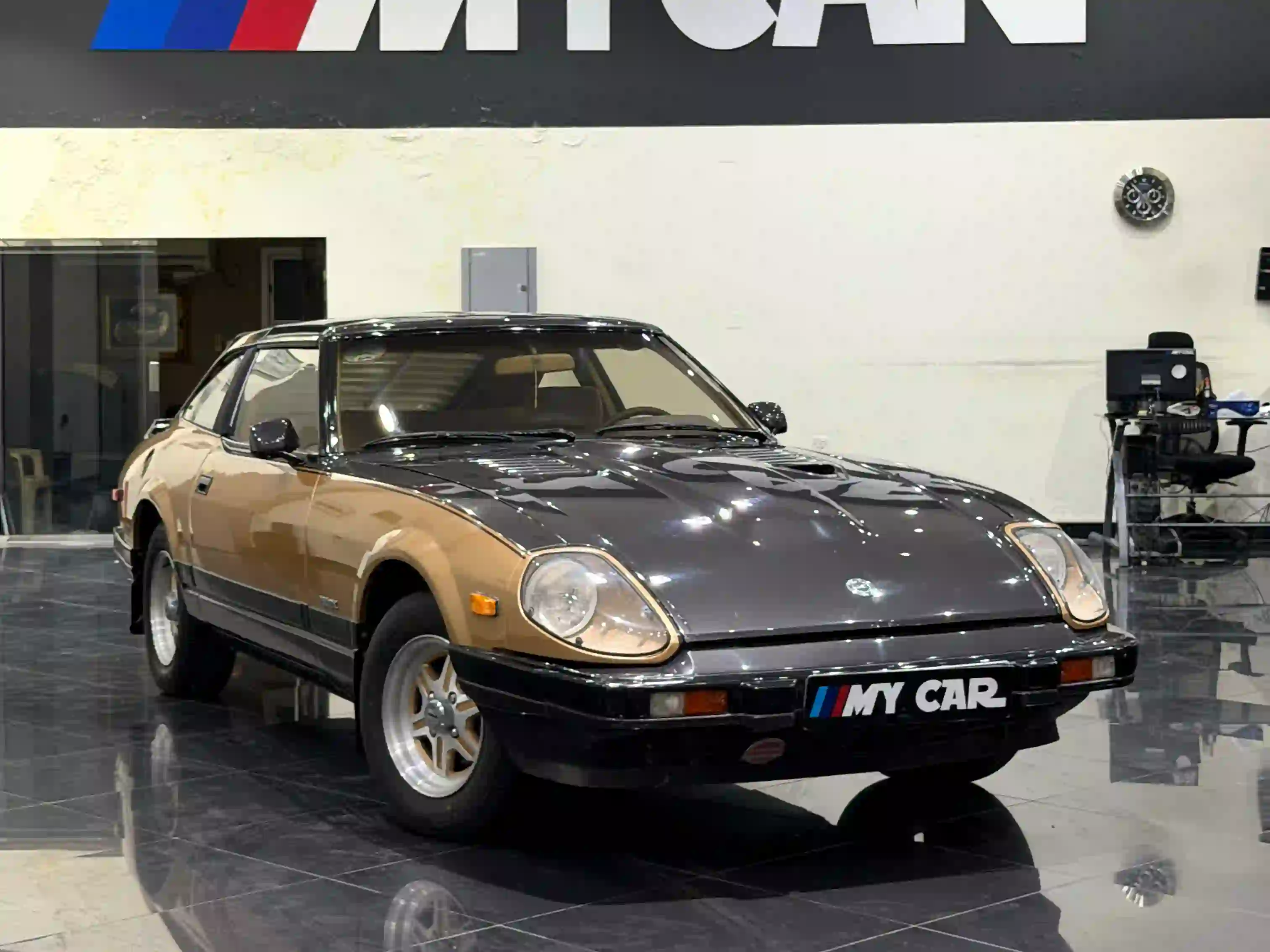 Nissan zx 1983 - Image 4