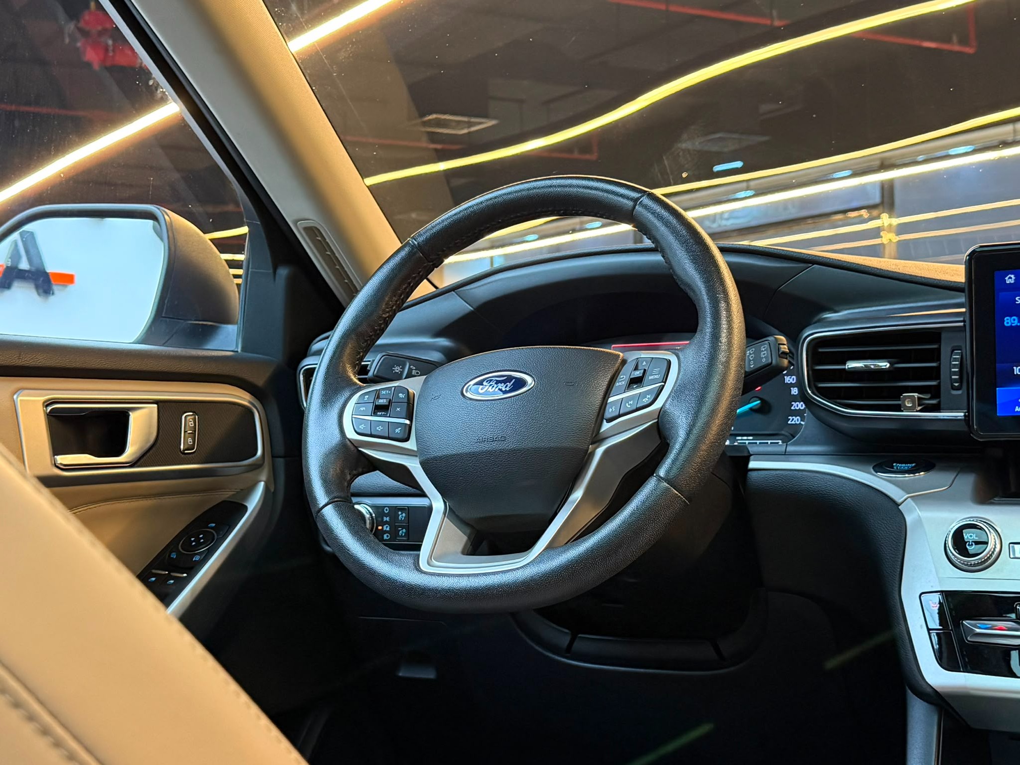Ford Explorer 2022 — photo 12 for sale in Qatar