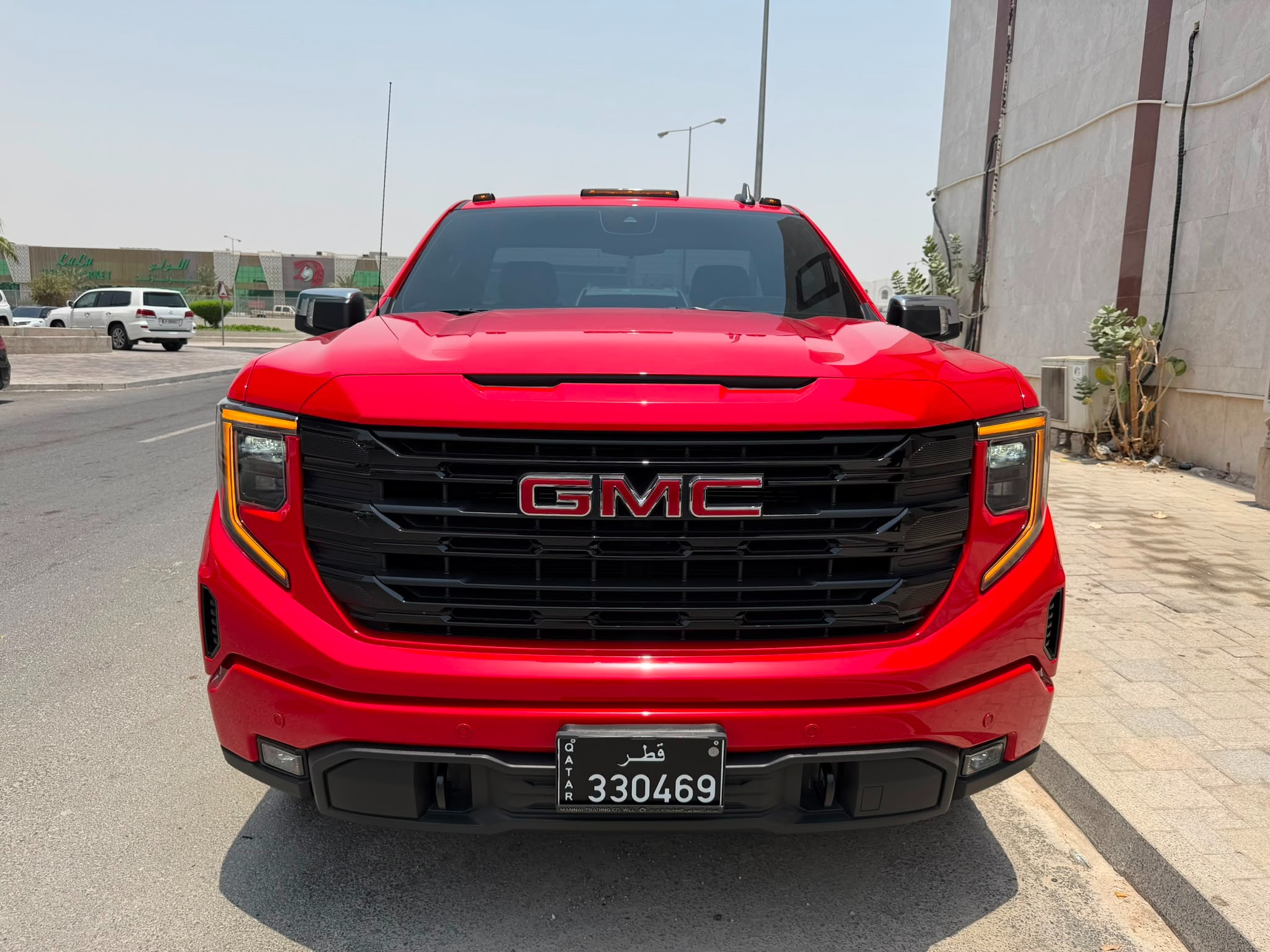 GMC Sierra Elevation  2024 - Image 2