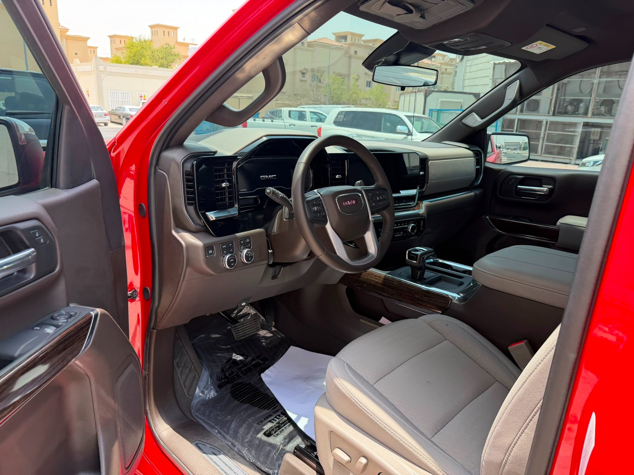 GMC Sierra Elevation 2024 — photo 11 for sale in Qatar