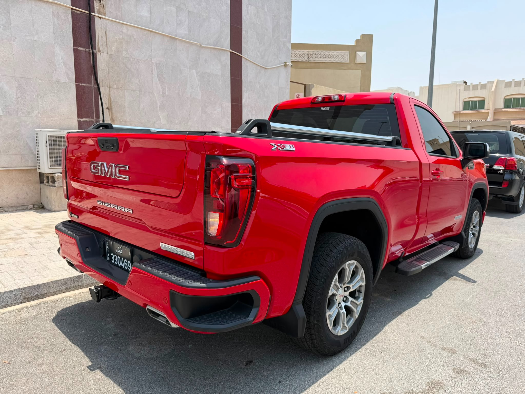 GMC Sierra Elevation  2024 - Image 4