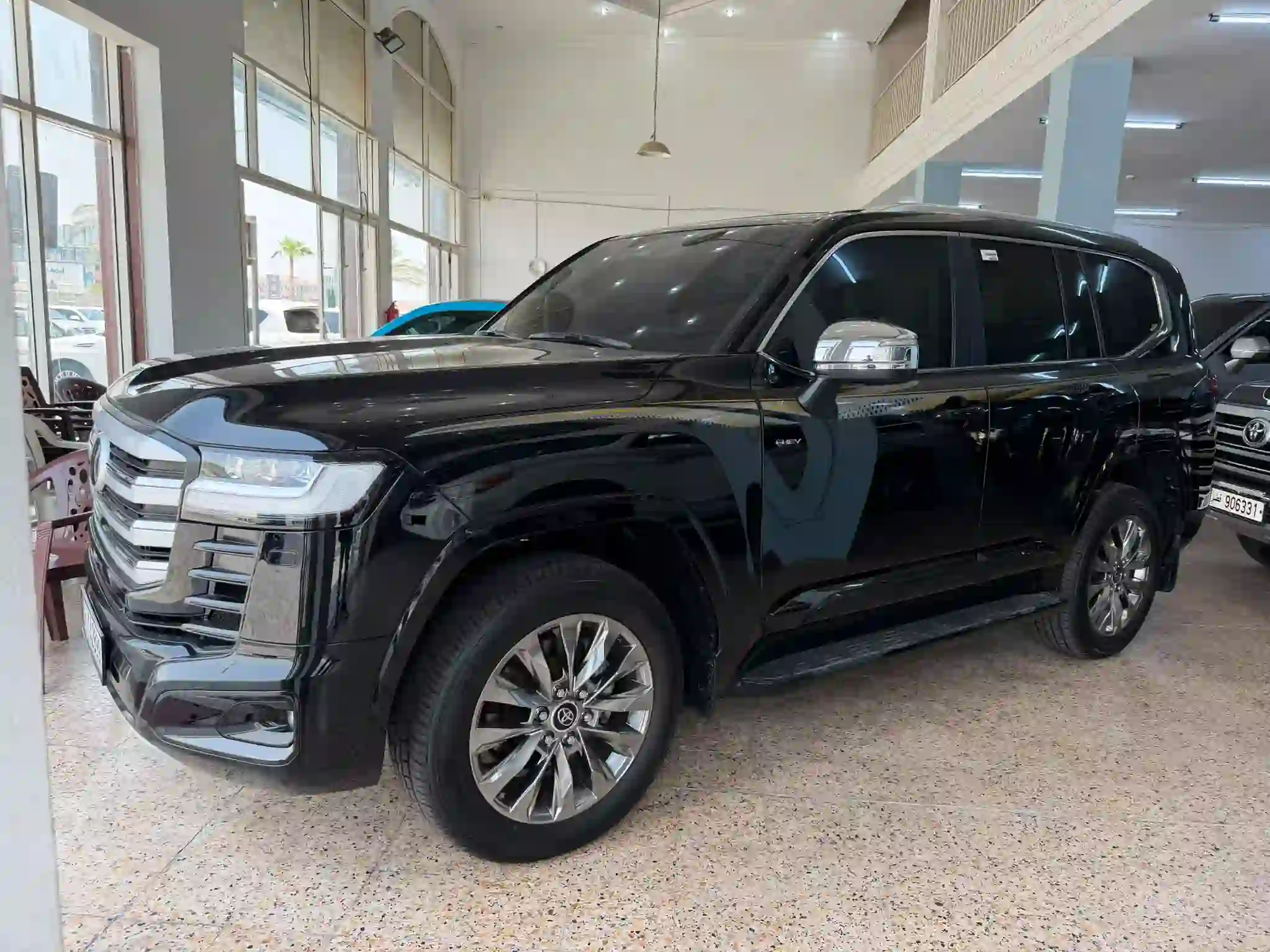 Toyota Land Cruiser VX 2025 - Image 3