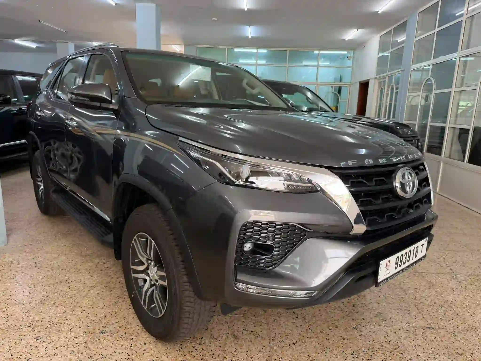 Toyota Fortuner V6 2026