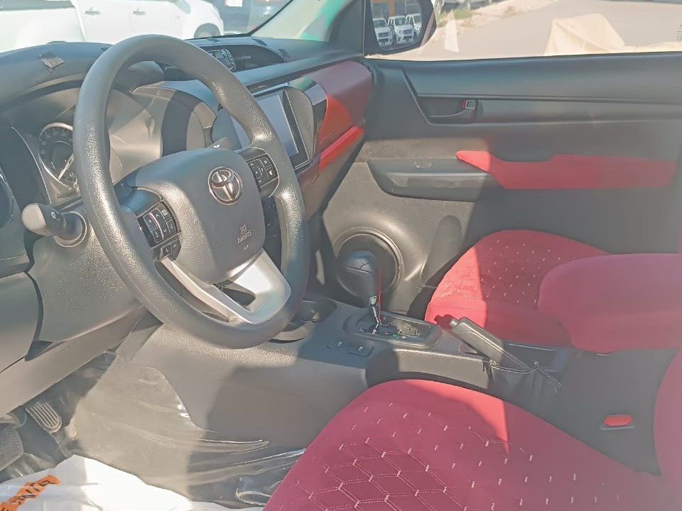 Toyota Hilux 2.0 2025 — photo 10 for sale in Qatar